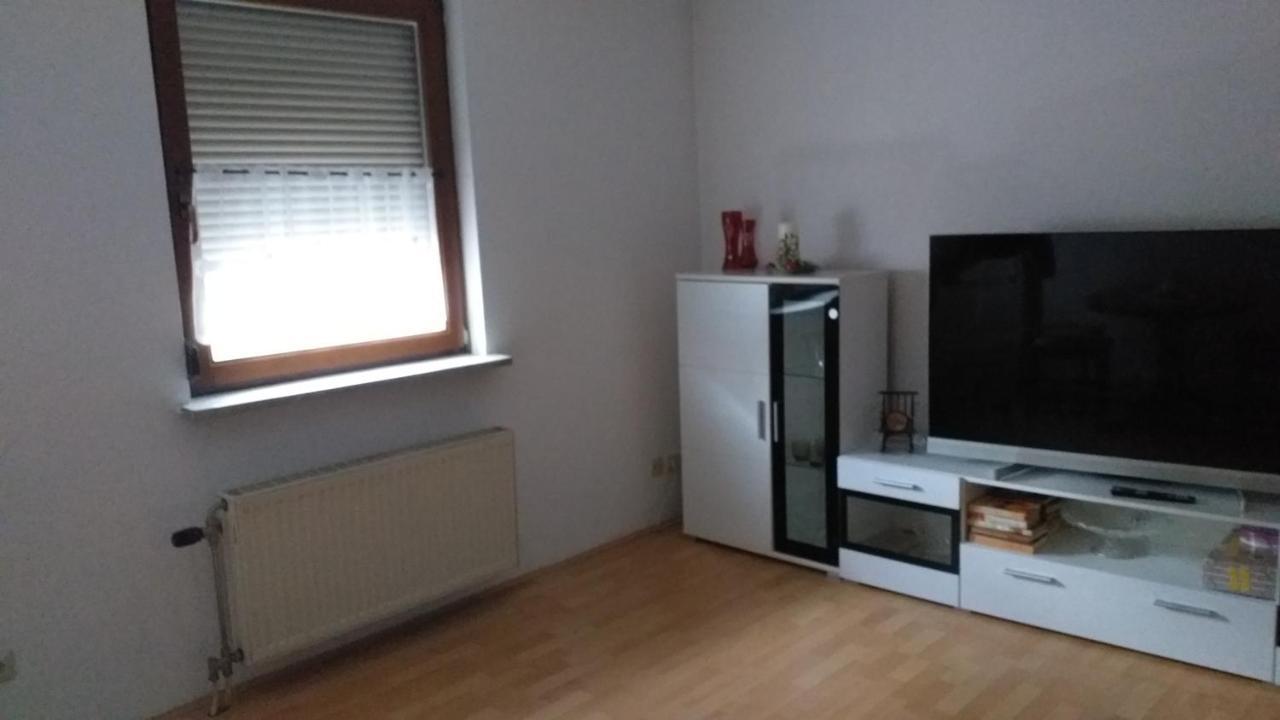 Ferienwohnung Fam.Lutz Knittelsheim Kültér fotó
